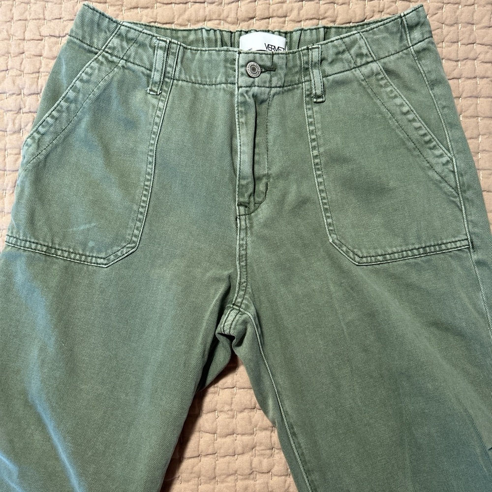 VERVET By FLYING MONKEY Barrel Style Sage Green Joggers - Picture 2 of 9